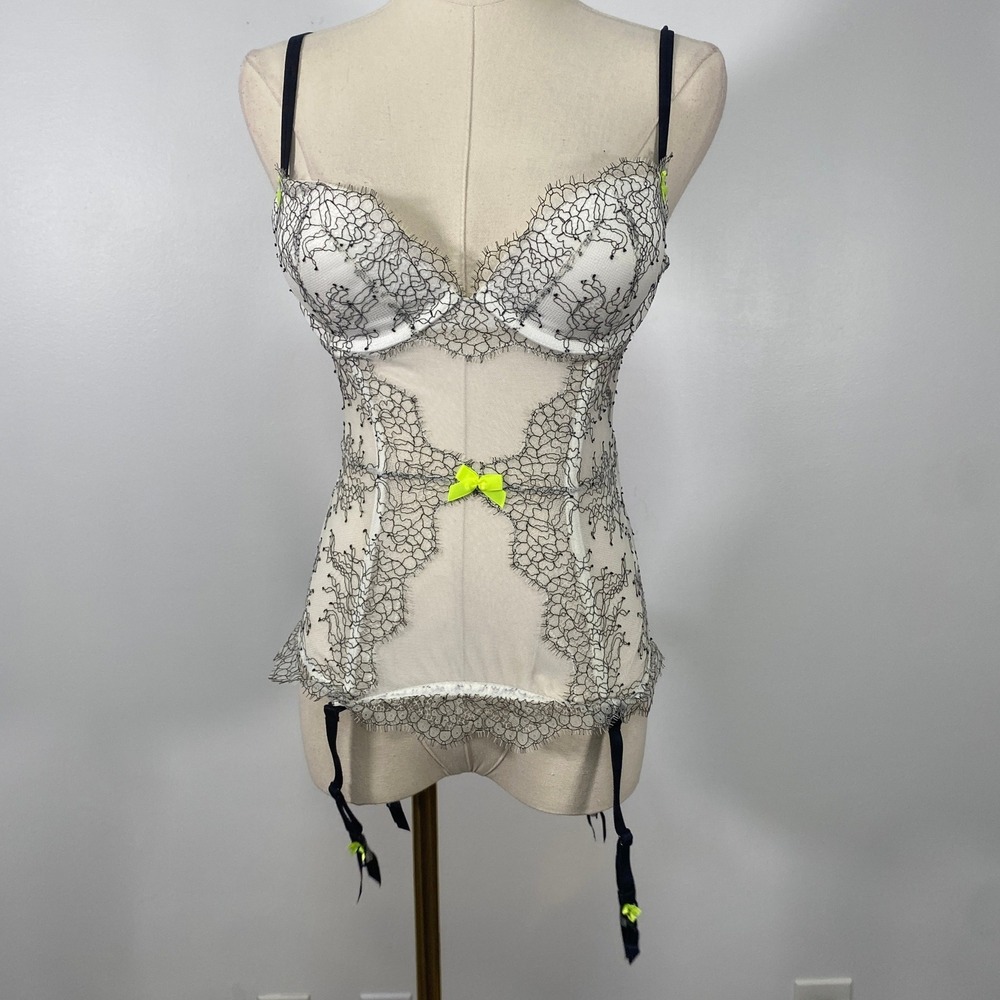 Victoria's Secret 34B White Black Lace Mesh Corset Bustier Lingerie Chemise